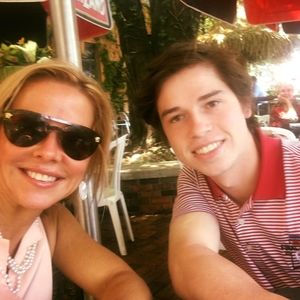 Meet your Posher, Christian